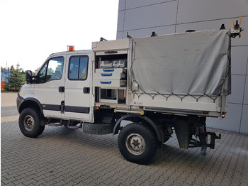 כלי רכב מסחרי עם וילונות צד IVECO Daily 55S17W 4x4 DOKA 7 person specjal EURO 5 , mobile workshop Service: תמונה 1