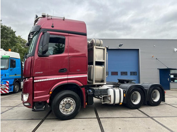 יחידת טרקטור MERCEDES-BENZ Arocs 3363