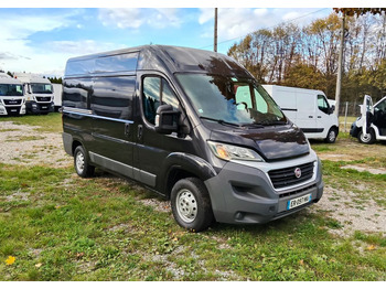 כלי רכב מסחרי עם לוח FIAT Ducato