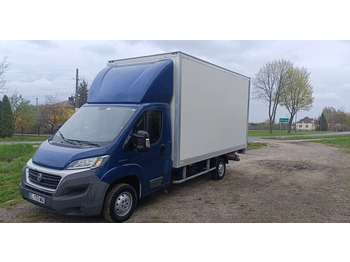כלי רכב מסחרי עם תיבה FIAT Ducato