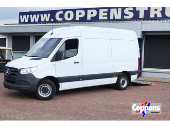 כלי רכב מסחרי עם לוח MERCEDES-BENZ Sprinter 316