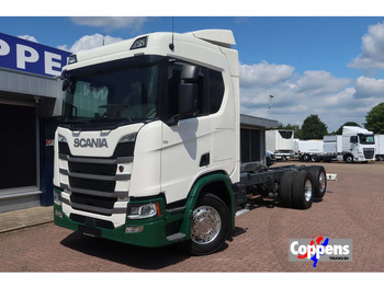 משאית עם שלדת תא SCANIA R 500
