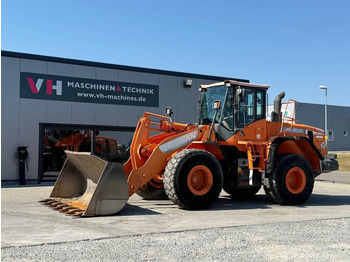 מעמיס גלגלים DOOSAN DL300