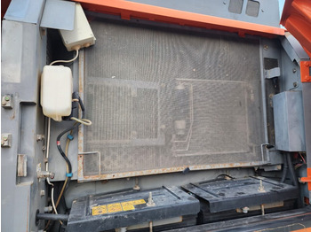מחפר סורק HITACHI ZX300LCN-6: תמונה 5