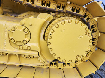 דחפור KOMATSU D61EXI-24: תמונה 4