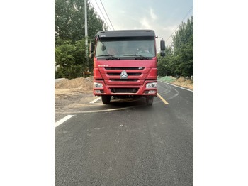 מזהיר SINOTRUK HOWO