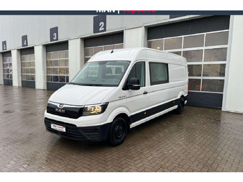 כלי רכב מסחרי עם לוח MAN TGE