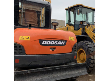 מחפר סורק DOOSAN DH60