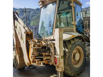 מחפרון JCB 3CX