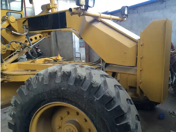 מפלסת Hot sale High quality CAT 140g Used motor grader original ca motor grader 140g cheap price: תמונה 5 מפלסת Hot sale High quality CAT 140g Used motor grader original ca motor grader 140g cheap price: תמונה 5