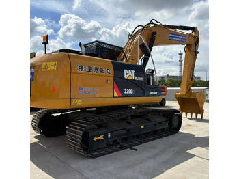 מחפר CATERPILLAR 320D2