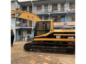 מחפר סורק CATERPILLAR 320CL