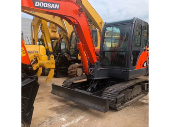 מחפר סורק DOOSAN DH55
