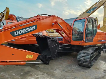 מחפר סורק Used excavator Doosan DX60 with excellent working condition on sale Used Doosan DX60 excavator, Doosan DX60  mini excavators: תמונה 2