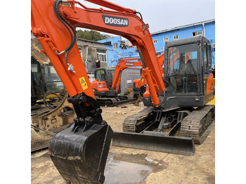 מחפר סורק DOOSAN DX225