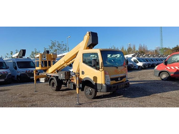 פלטפורמה אווירית מותקנת על משאית RUTHMANN