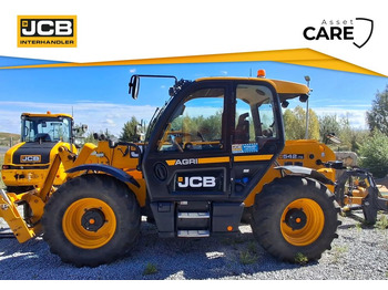מפעיל טלסקופי JCB