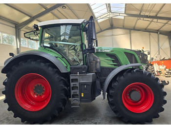 טרקטור חקלאי Fendt 828 S4: תמונה 4