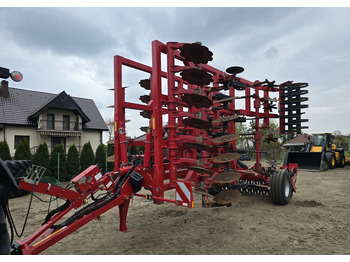 ציוד עיבוד קרקע HORSCH