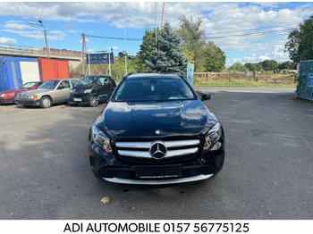 סדאן MERCEDES-BENZ
