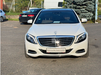 סדאן MERCEDES-BENZ