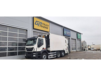 משאית אשפה IVECO Stralis