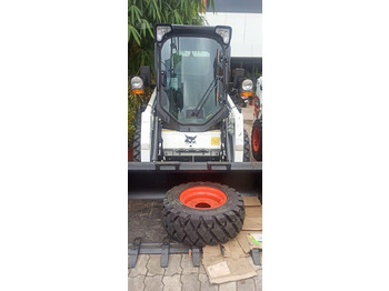 מעמיס היגוי החלקה BOBCAT S450