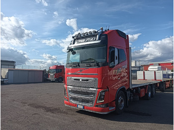 משאית צד נופל/ שטוחה VOLVO FH16 750: תמונה 2 משאית צד נופל/ שטוחה VOLVO FH16 750: תמונה 2