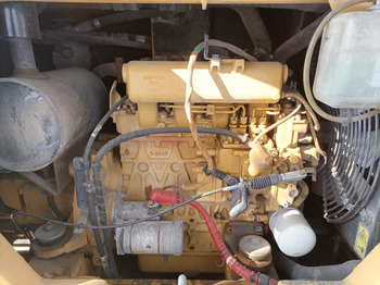 מיני מחפר CAT 306E: תמונה 4