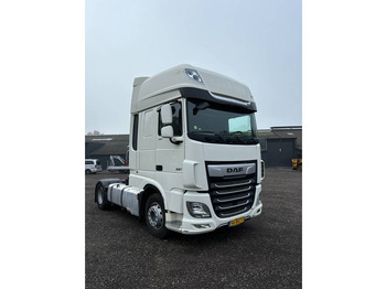 יחידת טרקטור DAF XF 106 530