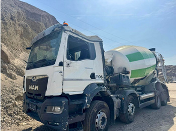 משאית מערבלת בטון MAN TGS 35.480
