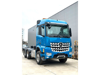 יחידת טרקטור MERCEDES-BENZ Arocs