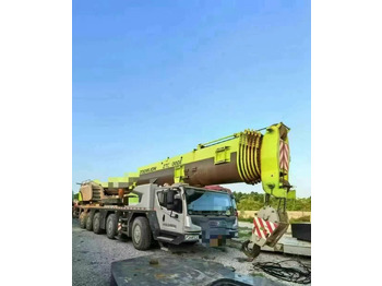 עגורן נייד ZOOMLION ZTC2000