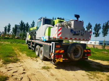 עגורן נייד ZOOMLION ZTC300E5: תמונה 2