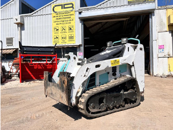 מעמיס רצועות קומפקטי BOBCAT