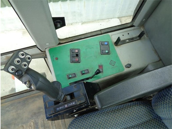 מרסס מותקן על טרקטור Househam Imp 28/24 M Self-Propelled Sprayer *Video Below*: תמונה 5