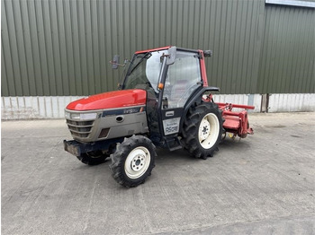 טרקטור חקלאי YANMAR