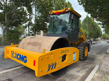 מדחס XCMG XS223J
