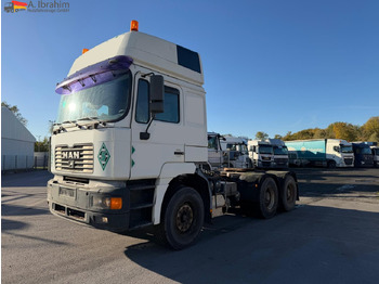 יחידת טרקטור MAN 26.464