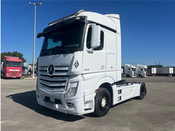 יחידת טרקטור MERCEDES-BENZ Actros 1845