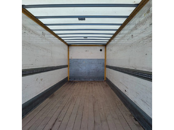 גוף החלפה עם וילונות צד CENTINA ALLESTIMENTO A TERRA USATO: תמונה 2 גוף החלפה עם וילונות צד CENTINA ALLESTIMENTO A TERRA USATO: תמונה 2