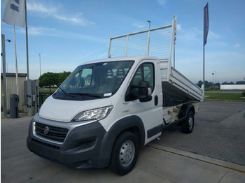 כלי רכב מסחרי מזהיר FIAT Ducato