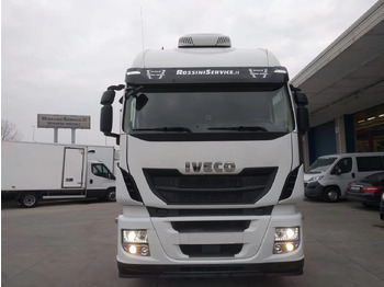 משאית עם שלדת תא IVECO Stralis