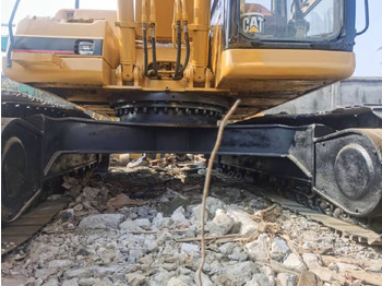 מחפר סורק CATERPILLAR 320B