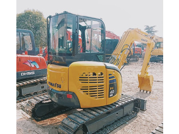 מיני מחפר Komatsu PC40MR: תמונה 2