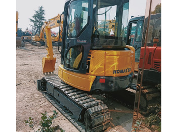 מיני מחפר Komatsu PC40MR: תמונה 3