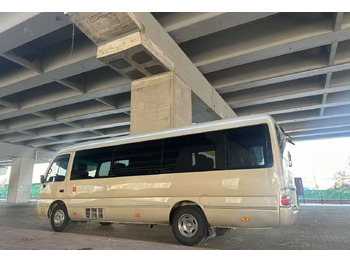 אוטובוס פרברים TOYOTA