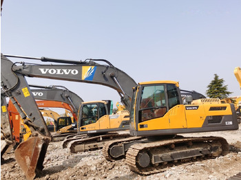 מחפר סורק VOLVO EC220