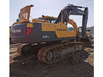 מחפר סורק VOLVO EC240LC