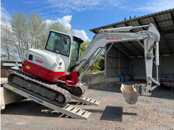 הַחכָּרָה Takeuchi TB 260 u. 250 V4 Powertilt 3x vorhanden  Takeuchi TB 260 u. 250 V4 Powertilt 3x vorhanden: תמונה 1